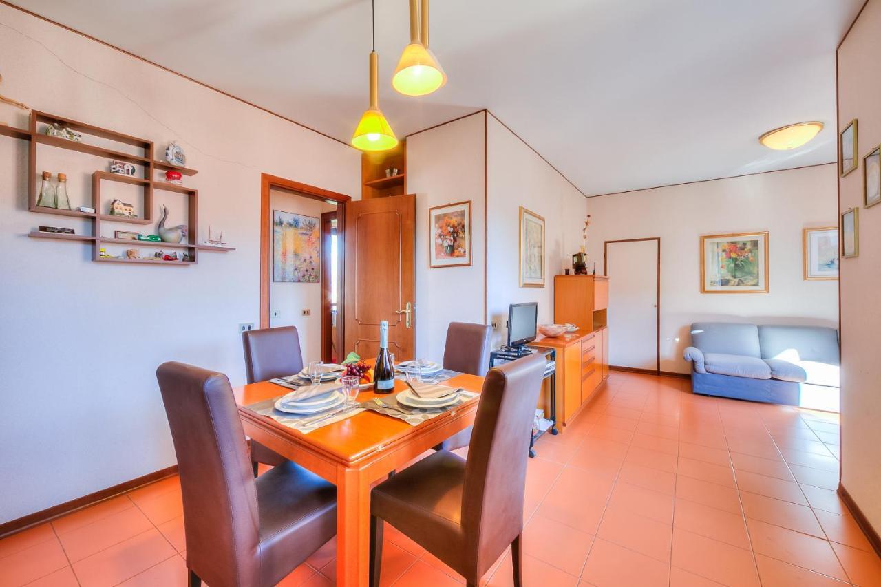 Laura'S Cozy Apartment Stresa Center - Happy Rentals ภายนอก รูปภาพ